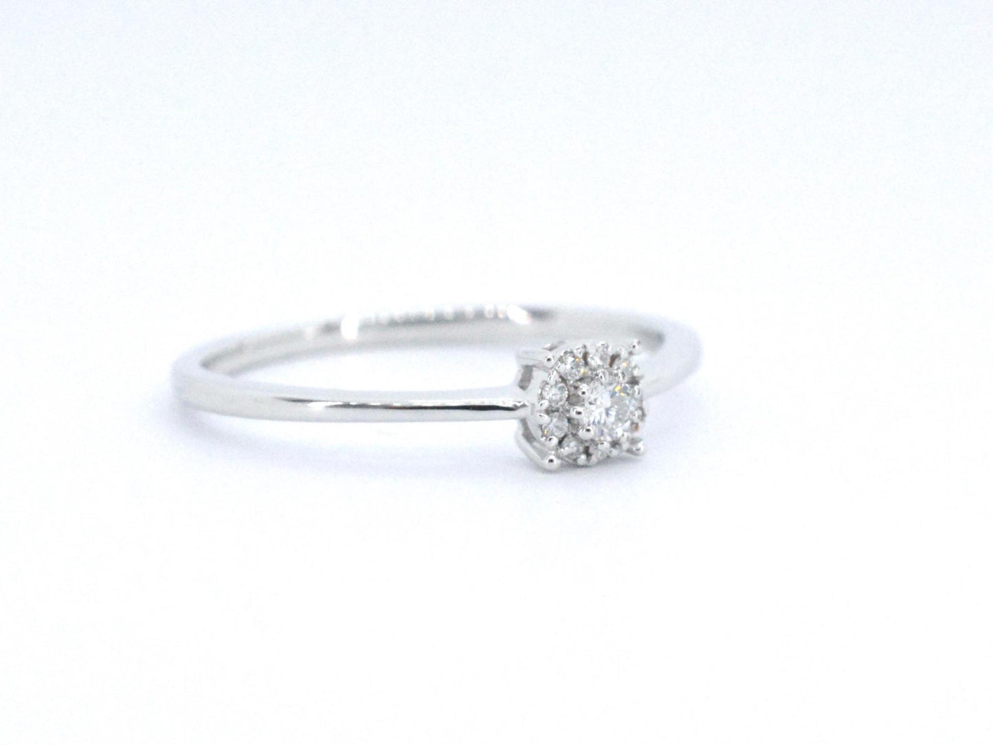Witgouden ring met briljant geslepen diamant