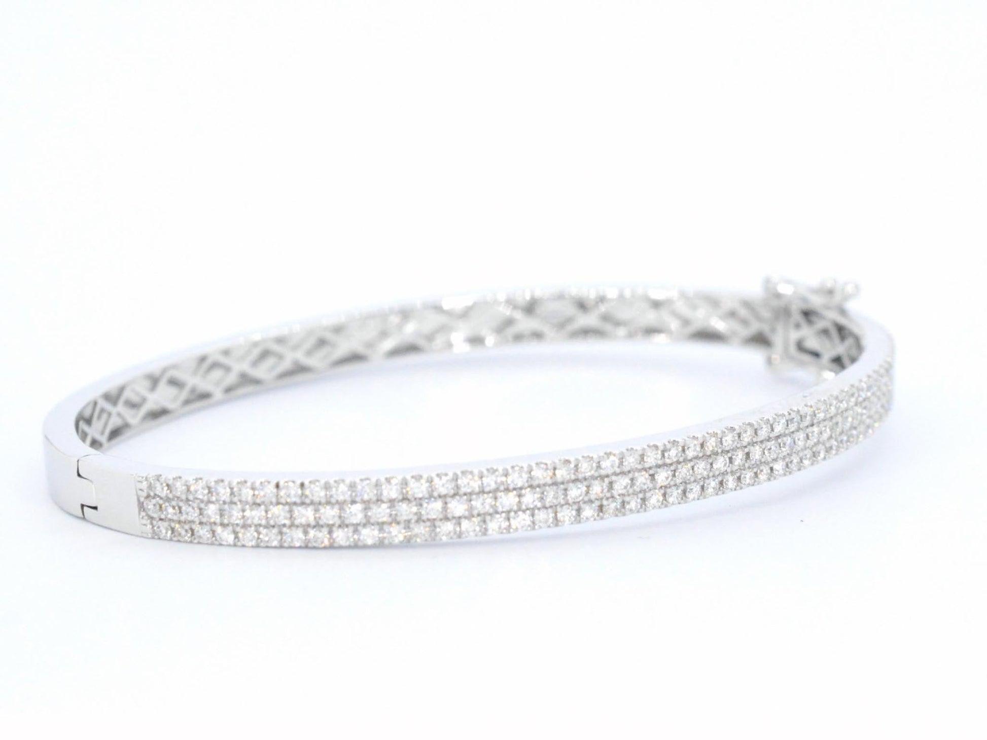 Witgouden vaste armband met briljant geslepen diamant 2520-1