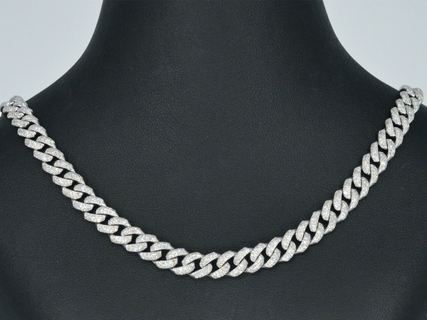Witgouden cuban ketting vol met diamanten 8.50 carat