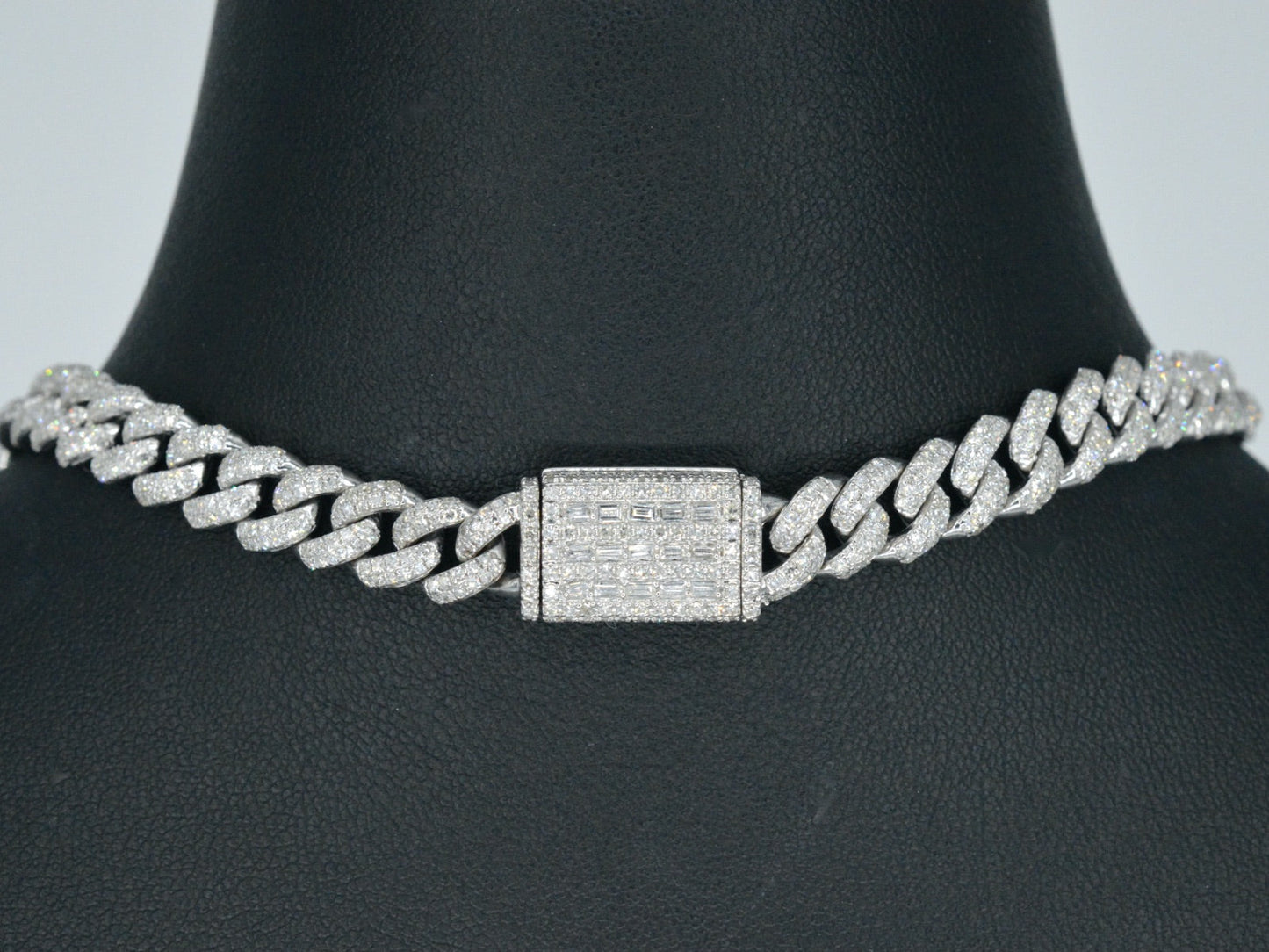 Witgouden cuban ketting vol met diamanten 8.50 carat