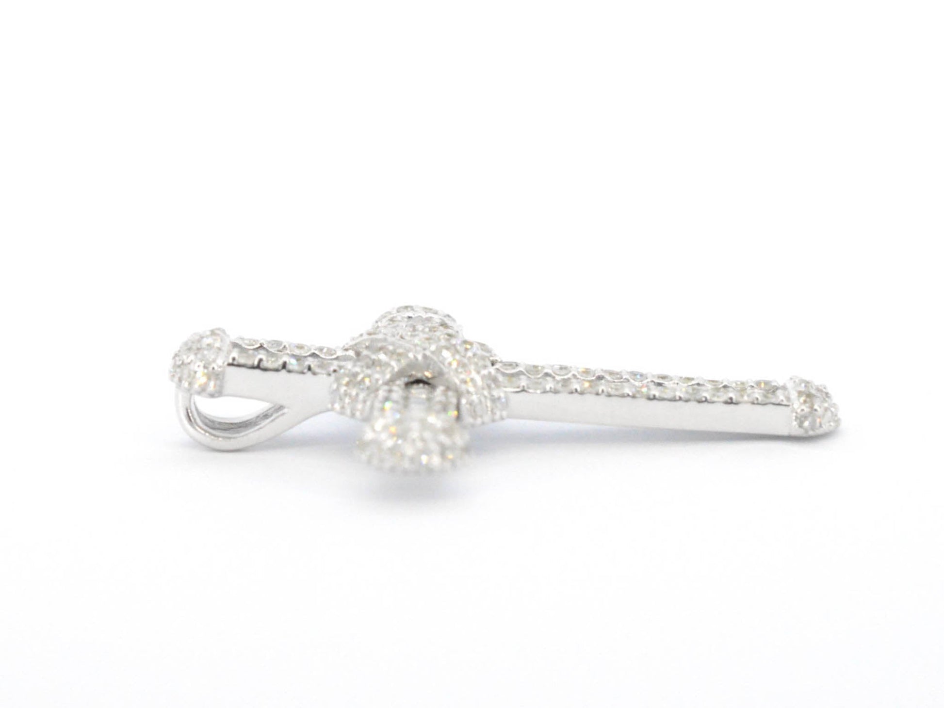 Witgouden kruishanger met diamanten 2525-3