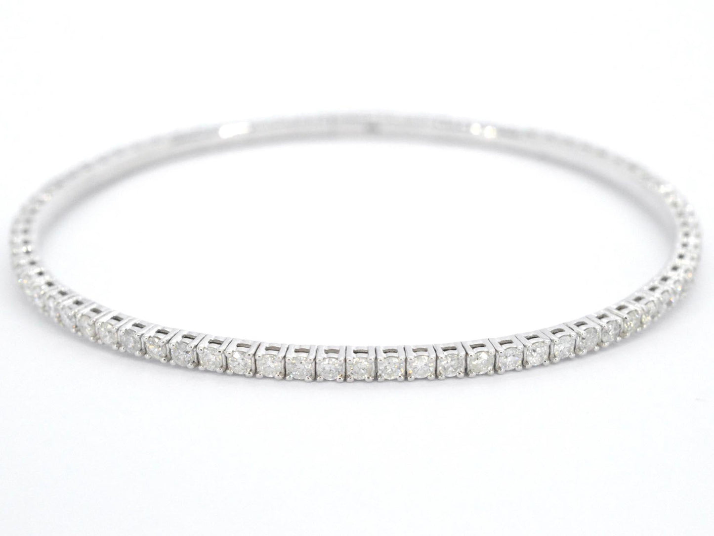 Witgouden flexibele armband met diamant 2.50 carat