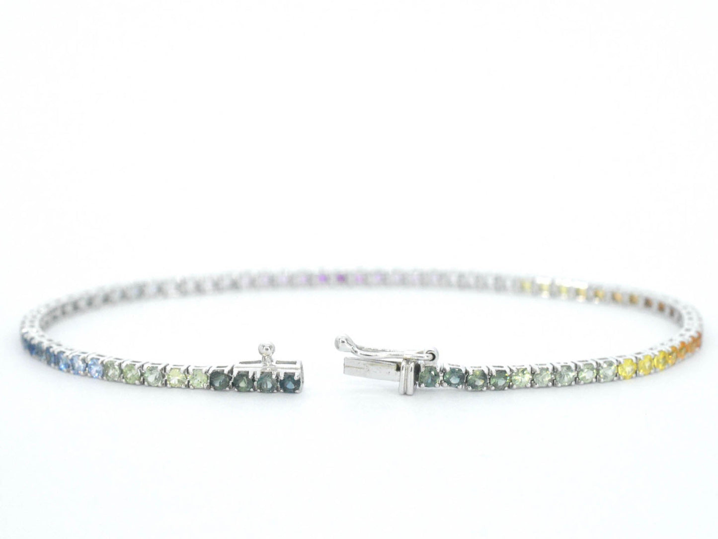 Gouden tennisarmband met 3.00 carat saffieren