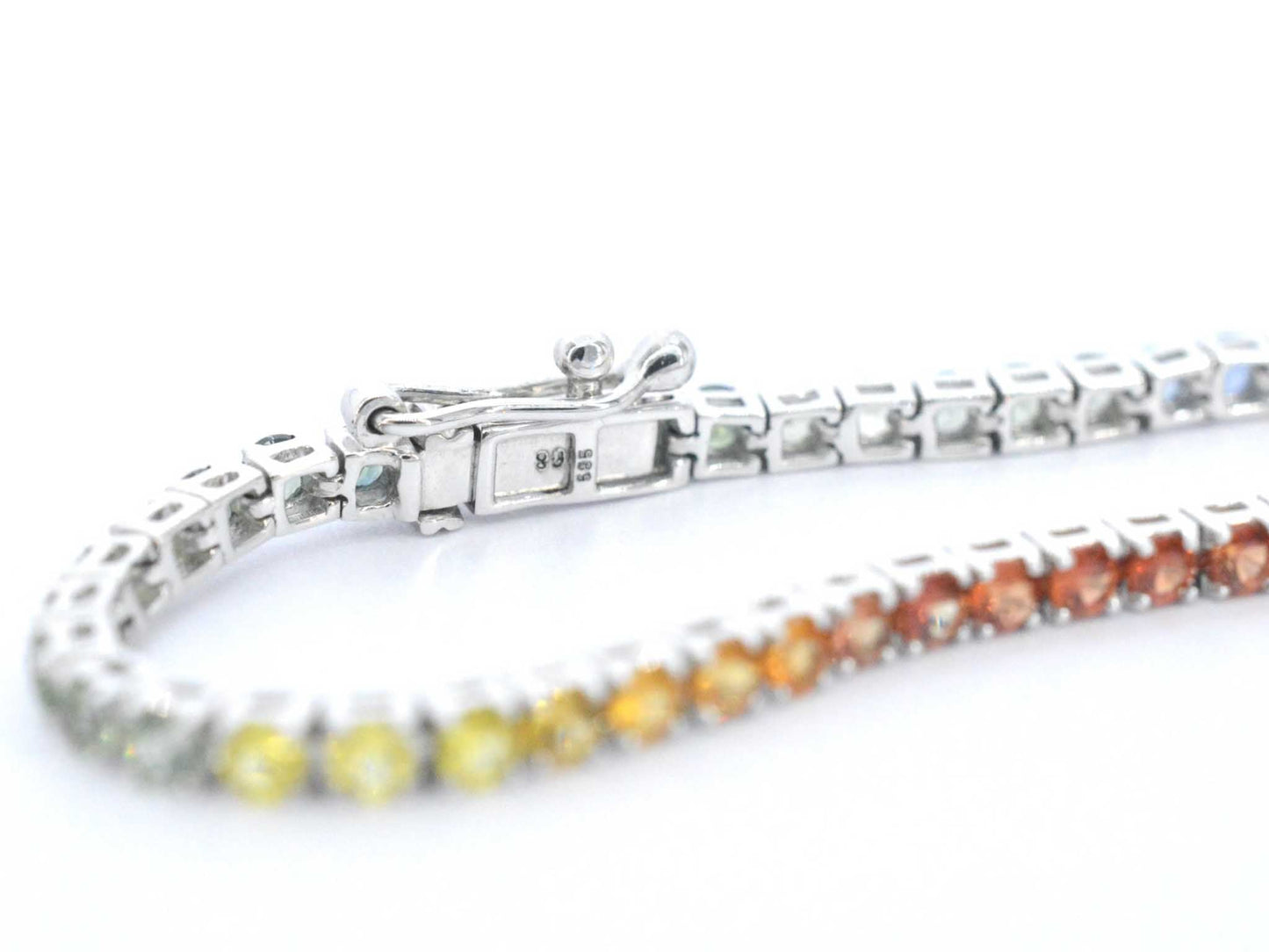 Gouden tennisarmband met 3.00 carat saffieren