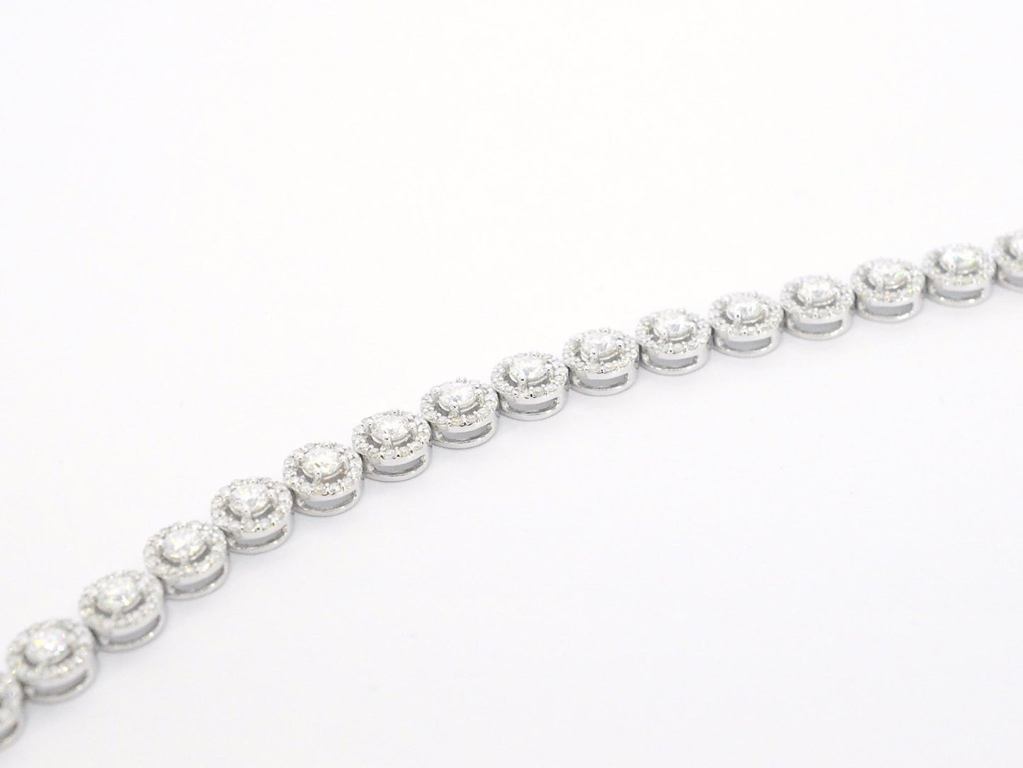 Witgouden armband met diamanten en briljanten 5.50 carat