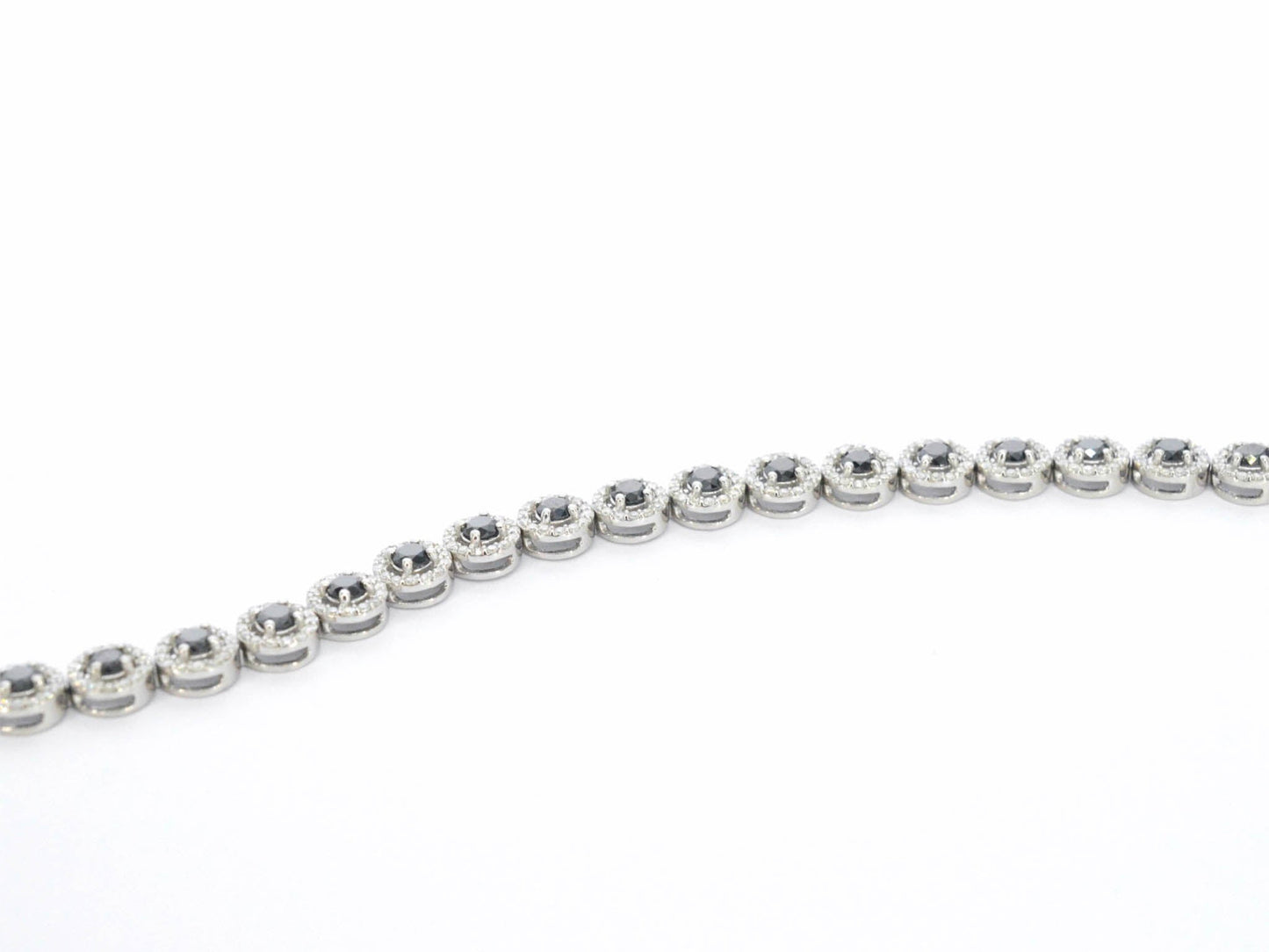 Witgouden armband met diamanten en briljanten 5.80 carat