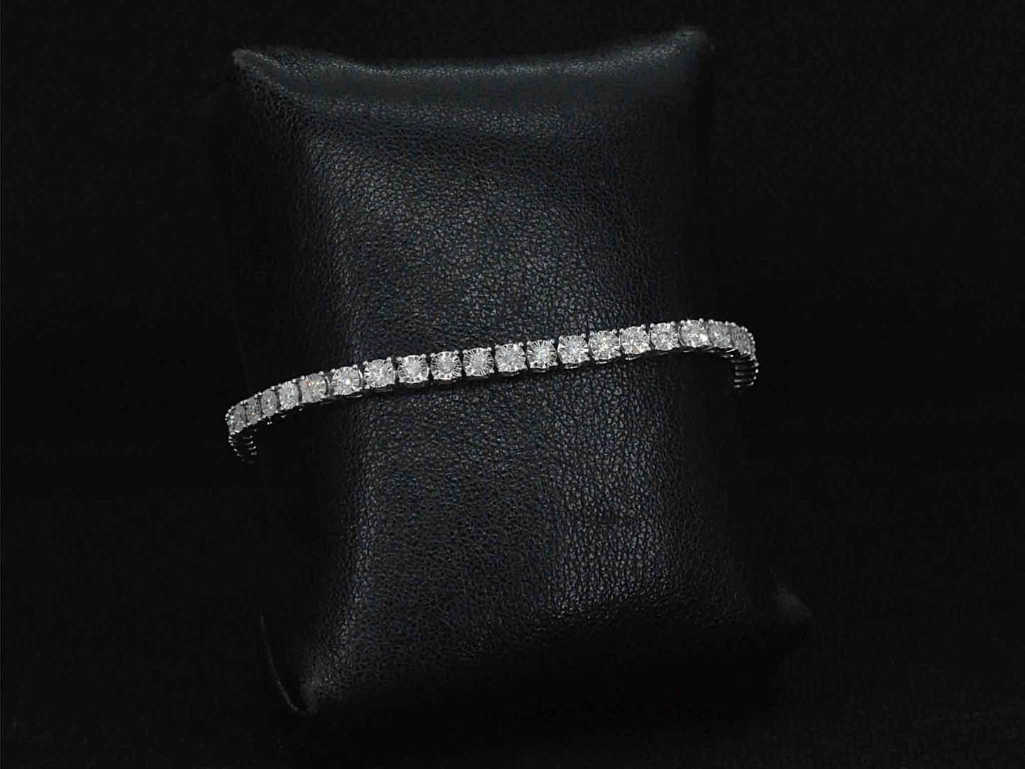 Witgouden tennisarmband met diamanten 1.00 carat