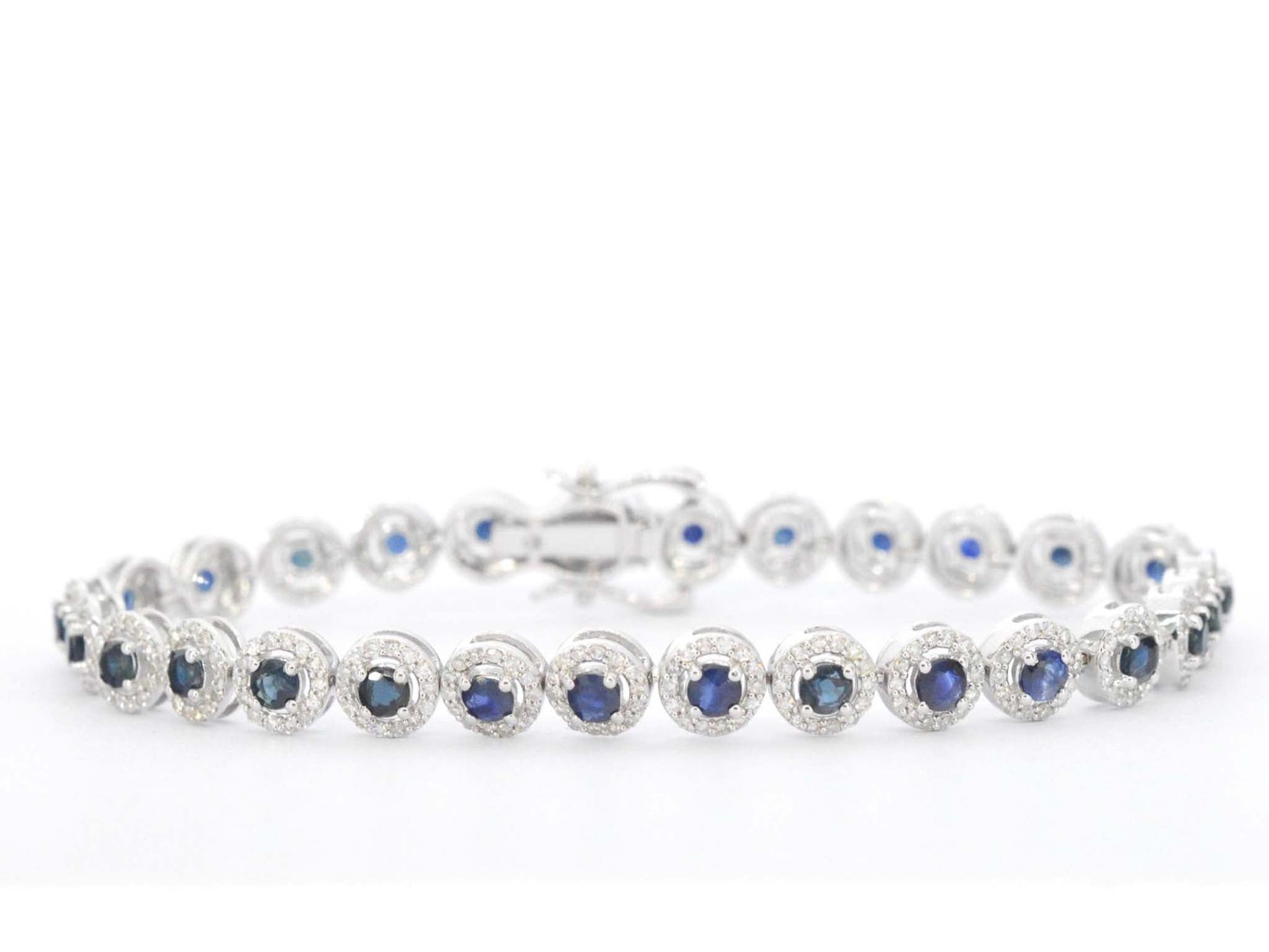 Witgouden armband met diamanten en saffieren 6.20 carat