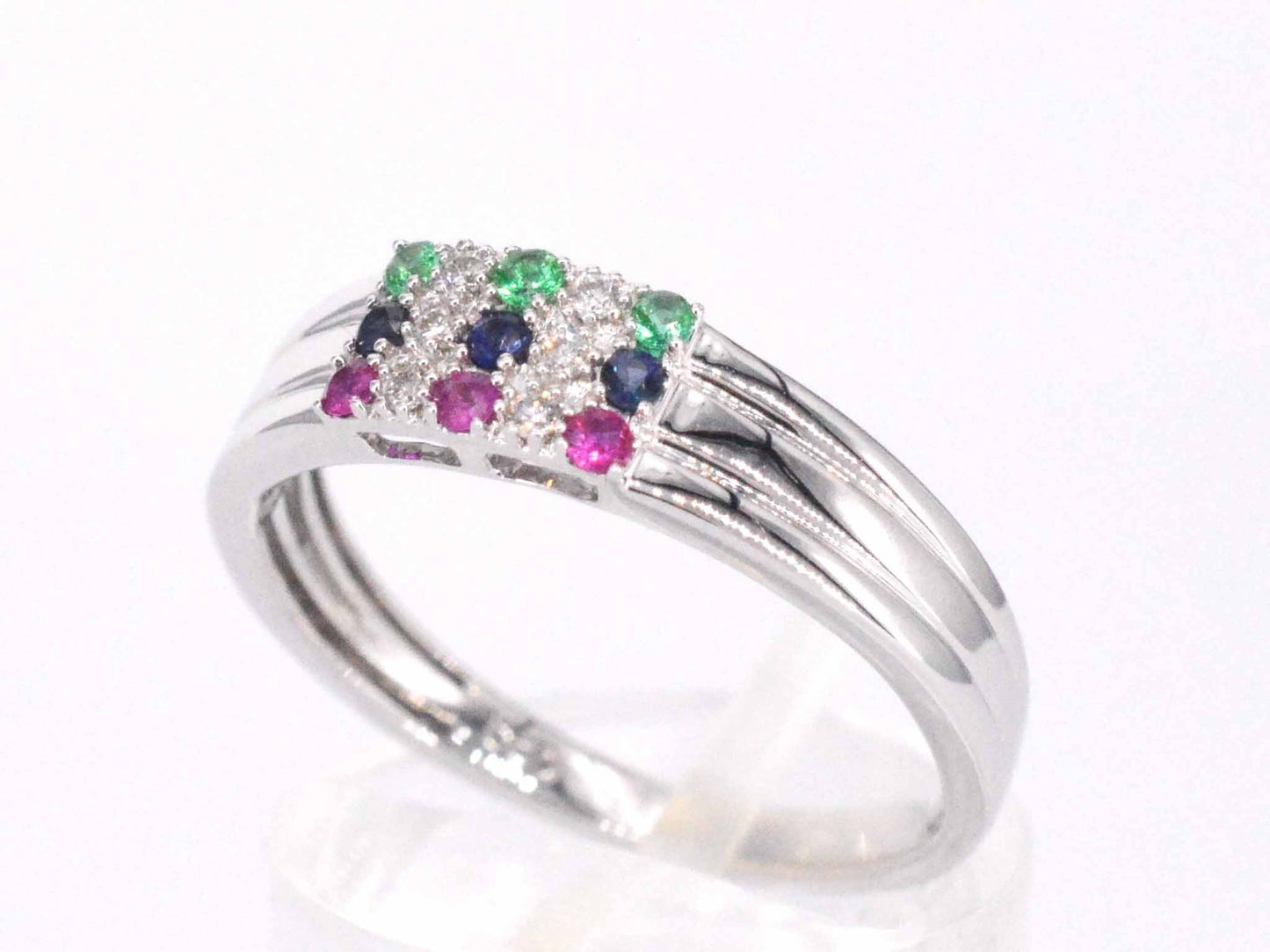 Witgouden ring met diamant en multicolour edelstenen