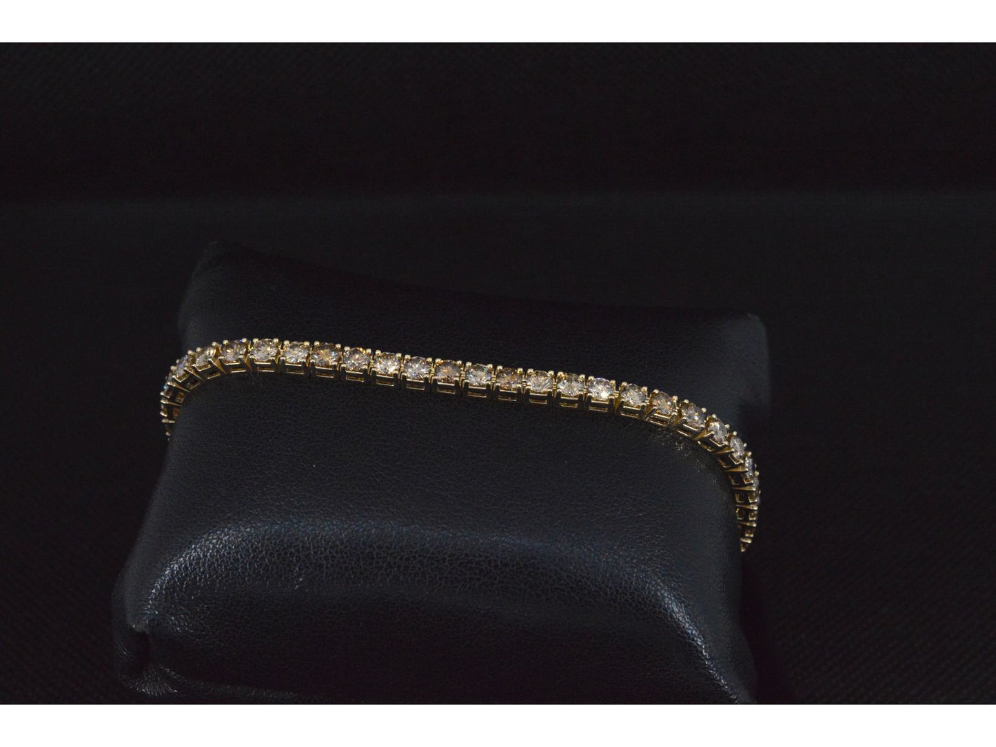 Gouden armband met diamanten 8.00 carat