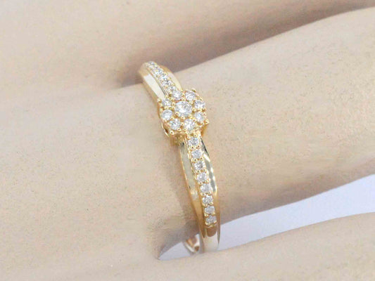 Gouden ring met diamanten
