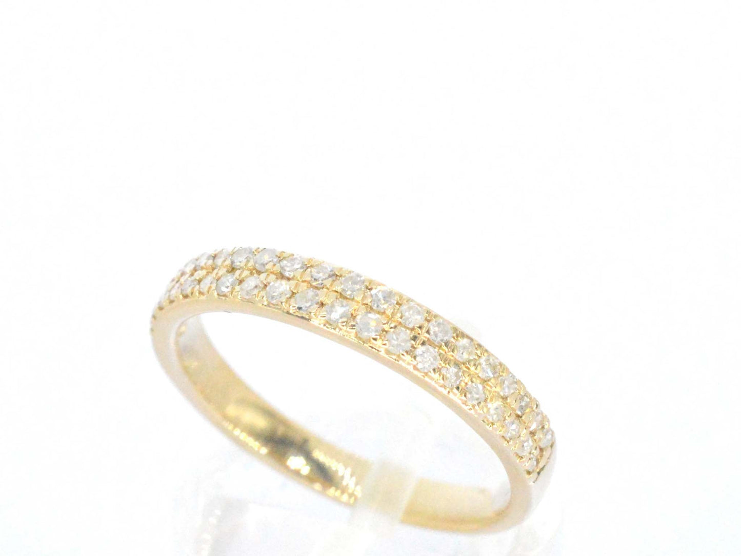 Gouden rijring met diamanten