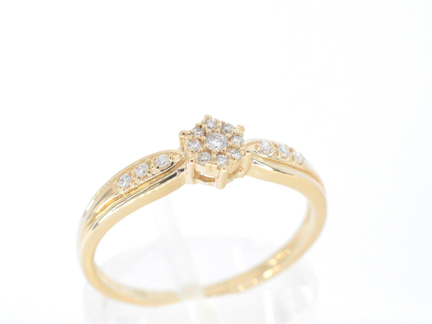 Gouden ring met diamanten