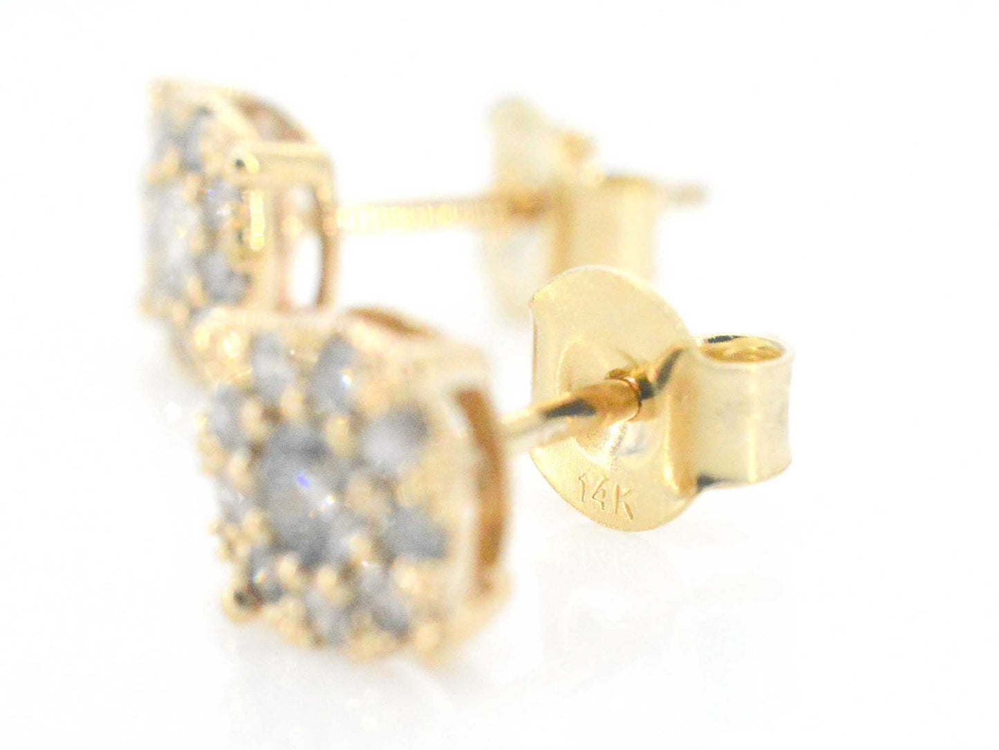 Gouden oorbellen met briljant geslepen diamanten