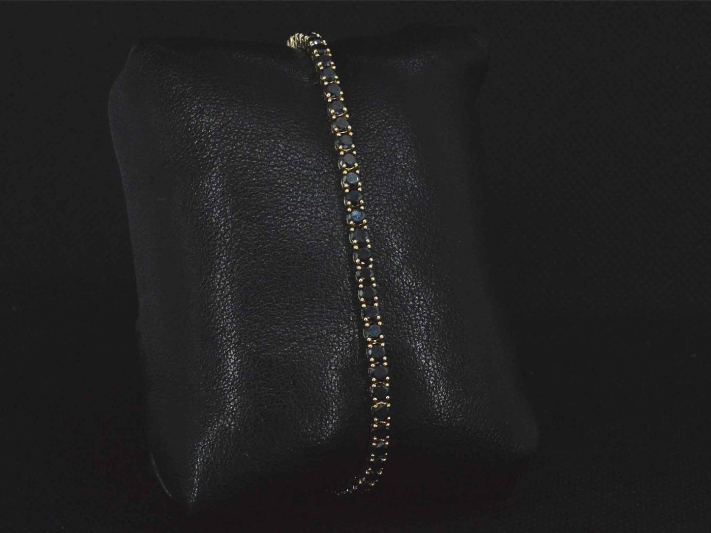 Gouden armband met 7.00 carat zwarte Briljant geslepen diamanten
