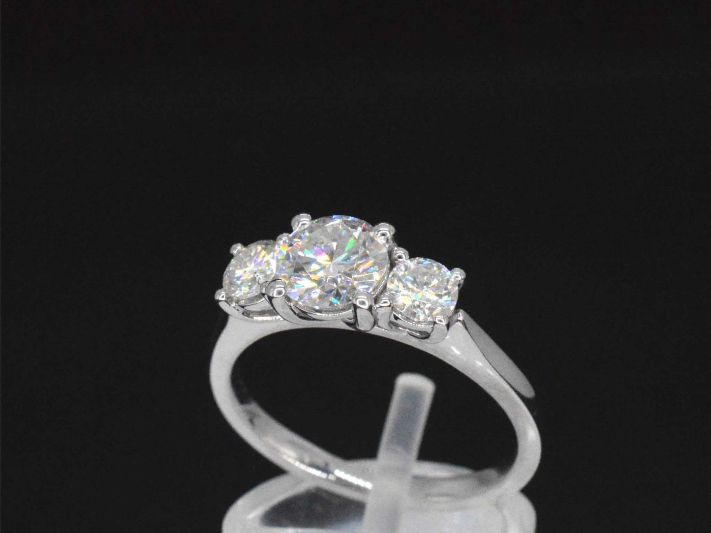 Witgouden trinity ring met 1.40 carat briljanten