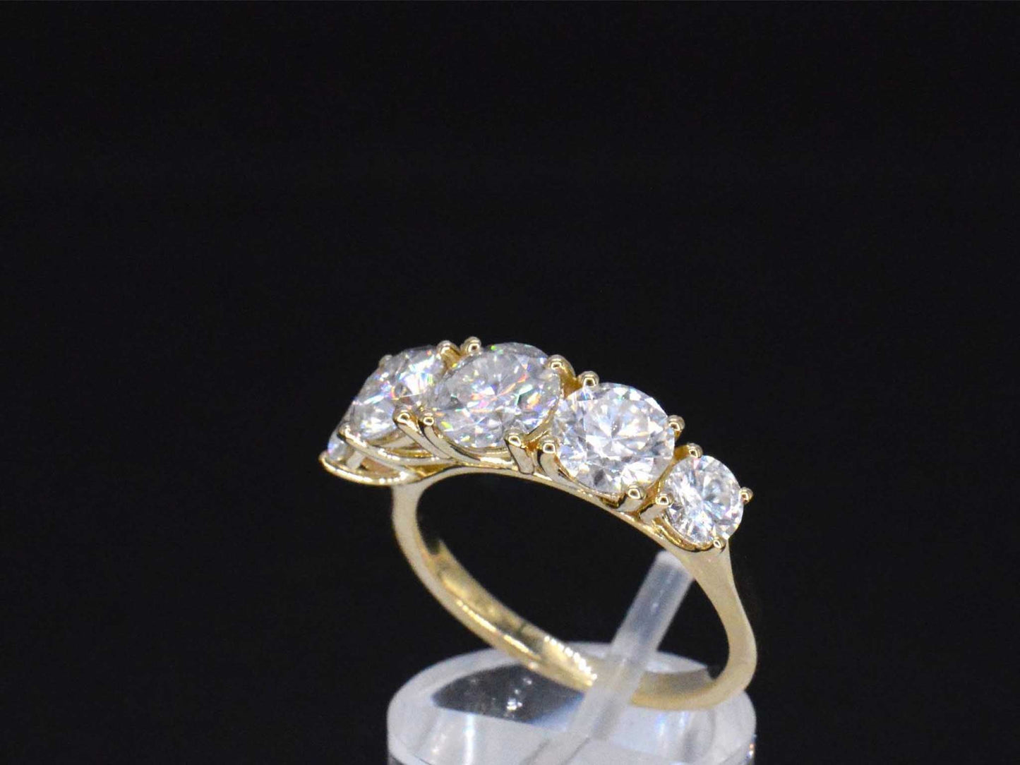 Gouden ring met 2.90 carat briljanten