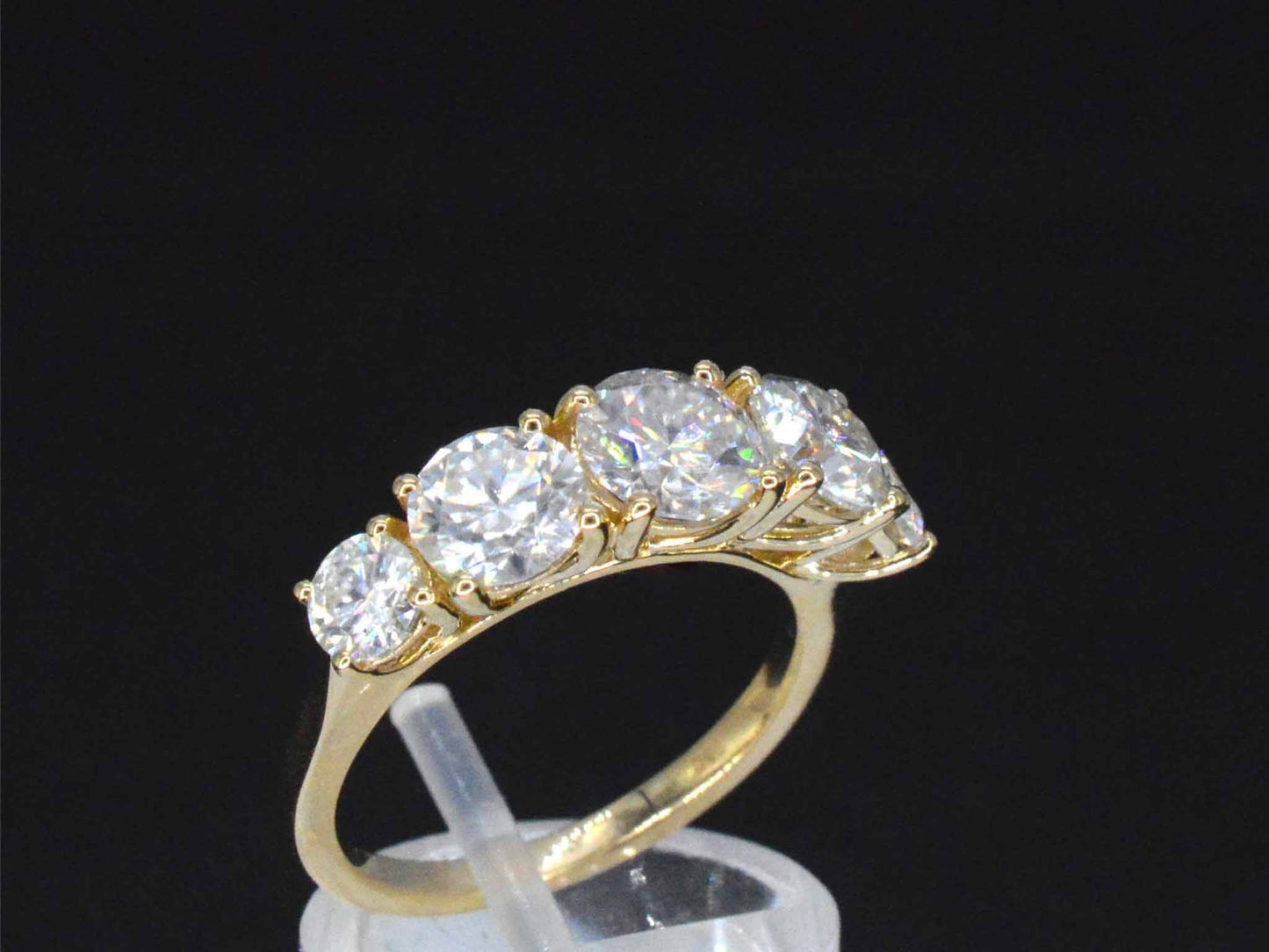 Gouden ring met 2.90 carat briljanten