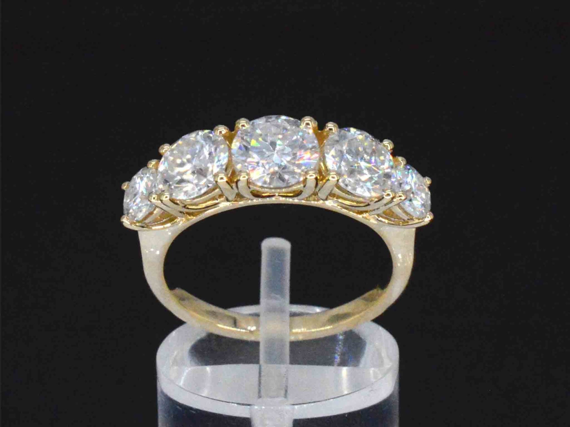 Gouden ring met 2.90 carat briljanten
