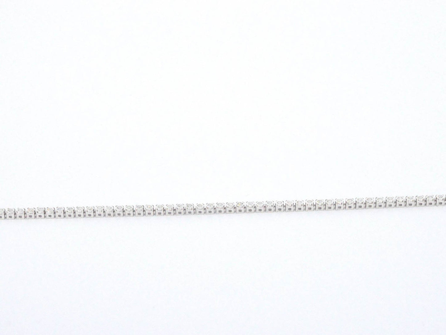 Witgouden tennis armband met natuurlijke diamanten