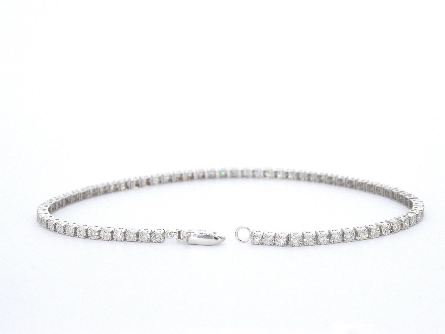Witgouden tennis armband met natuurlijke diamanten