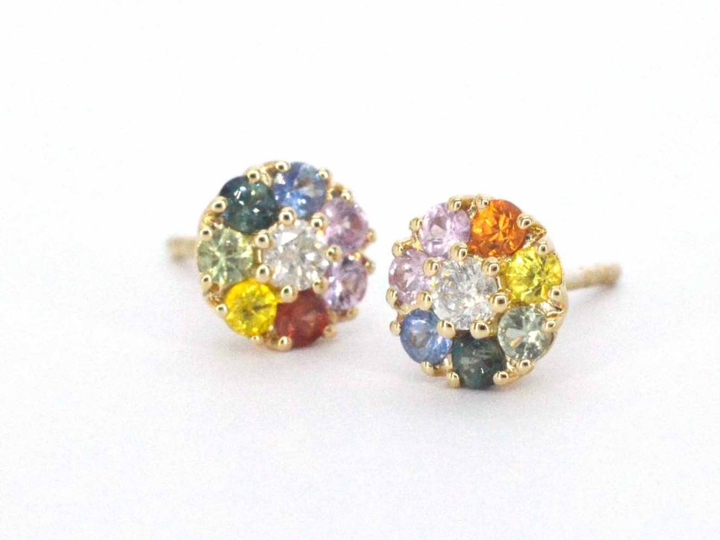 Gouden oorbellen met diamant en multicolour saffieren