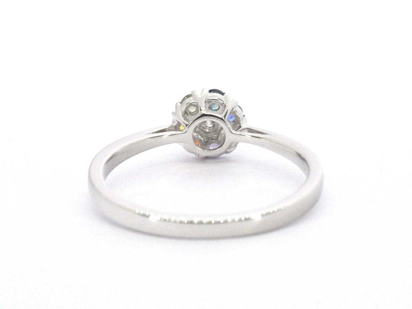 Witgouden ring met diamant en saffieren