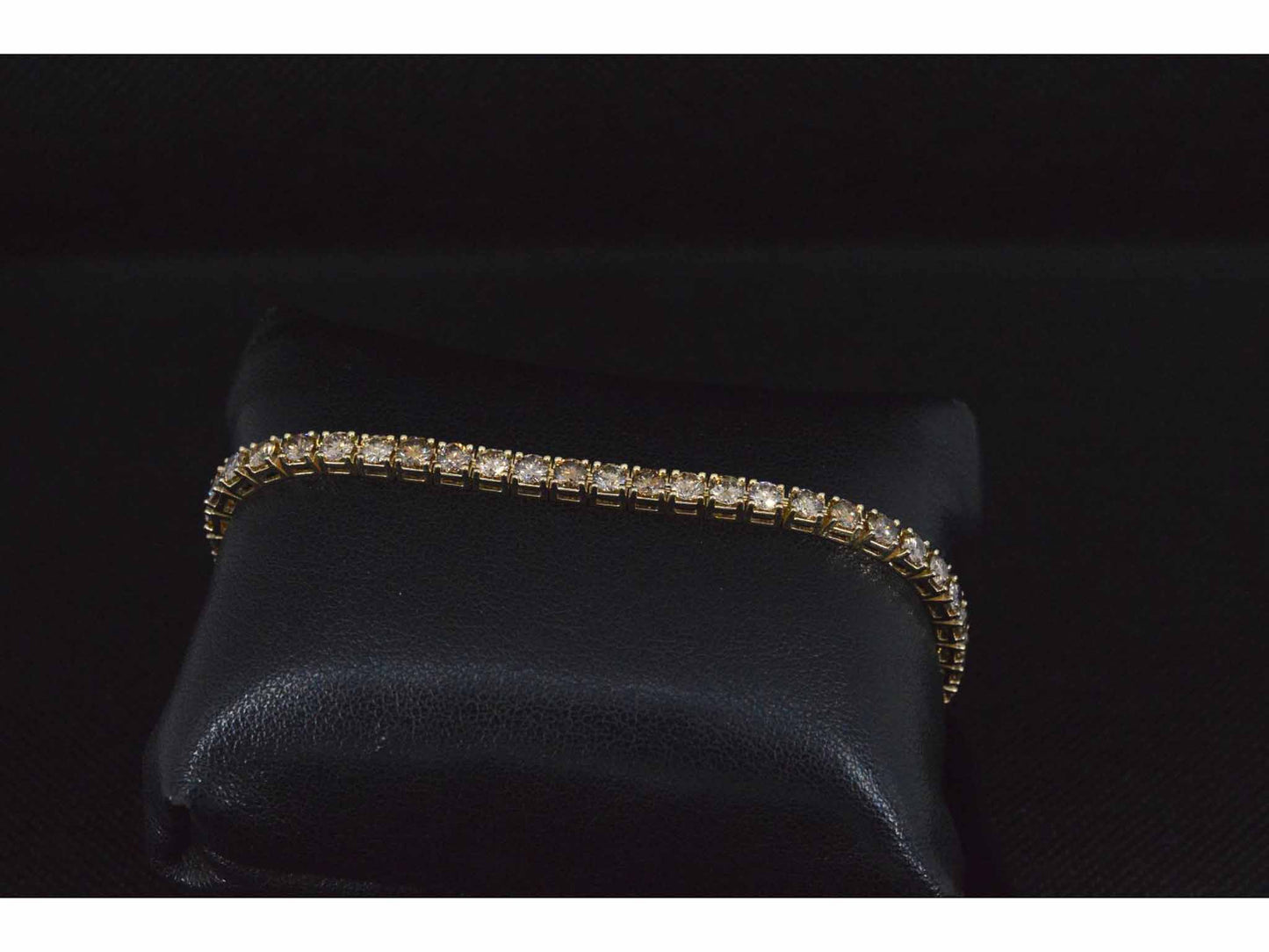 Gouden armband met diamanten 8.80 carat