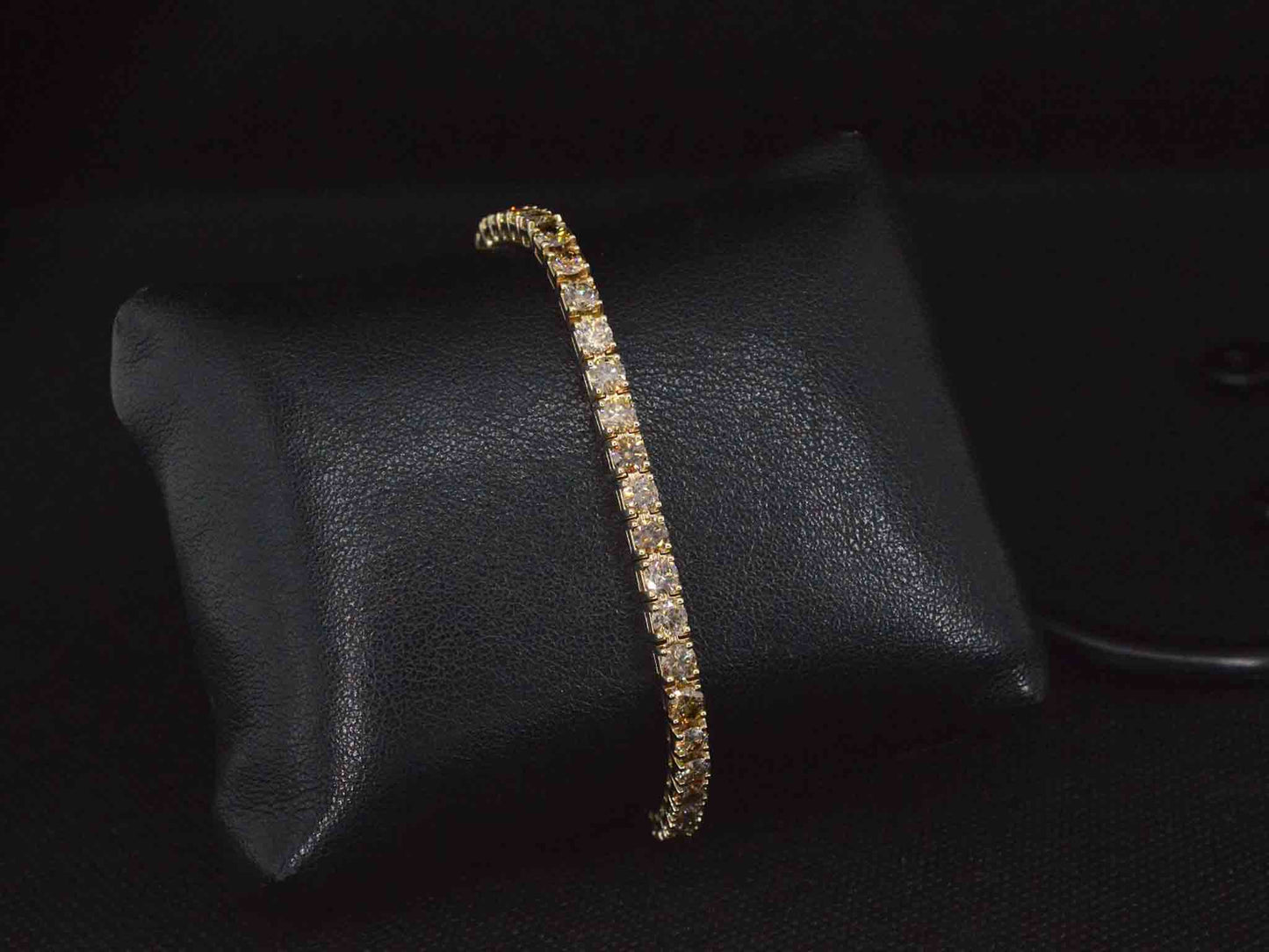 Gouden armband met diamanten 8.80 carat