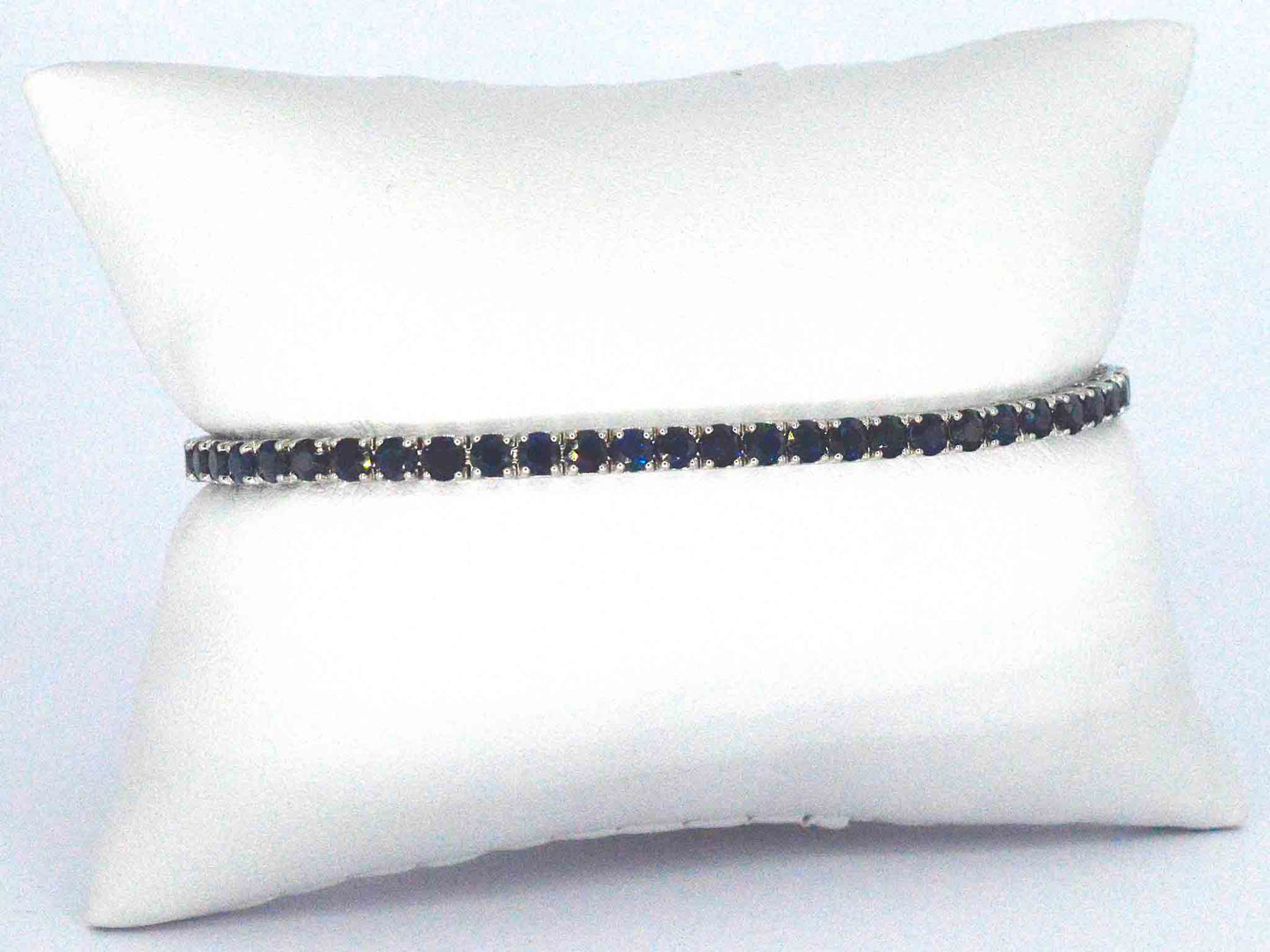 Gouden tennisarmband met 7.00 carat aan blauwe saffieren
