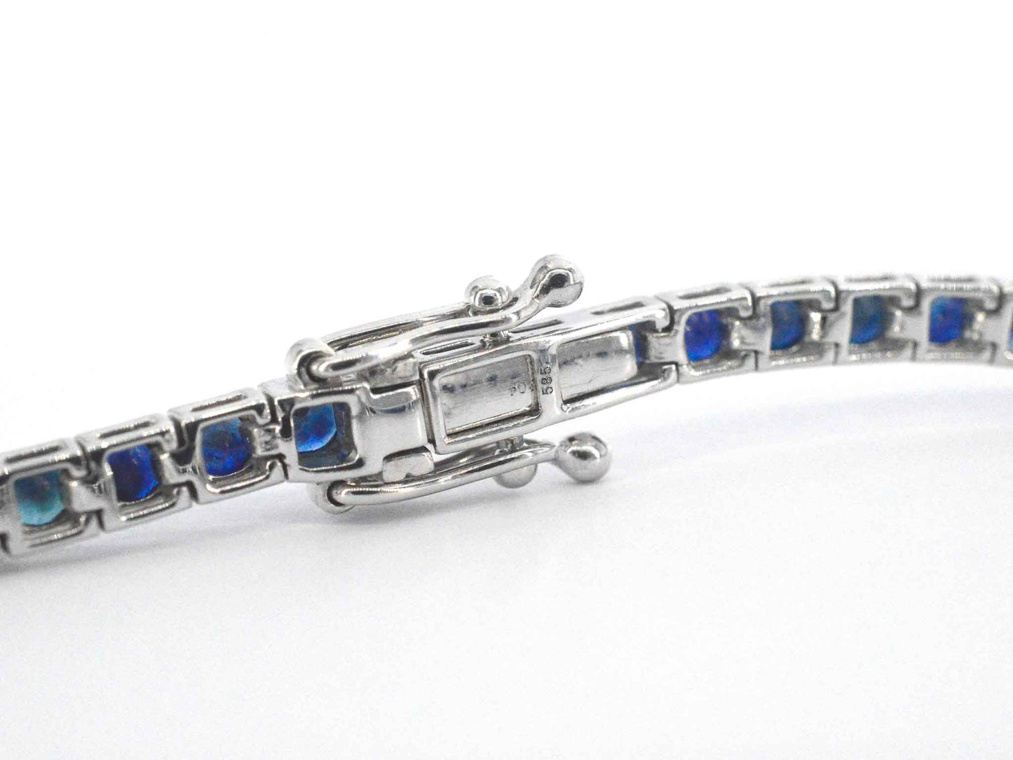 Gouden tennisarmband met 7.00 carat aan blauwe saffieren