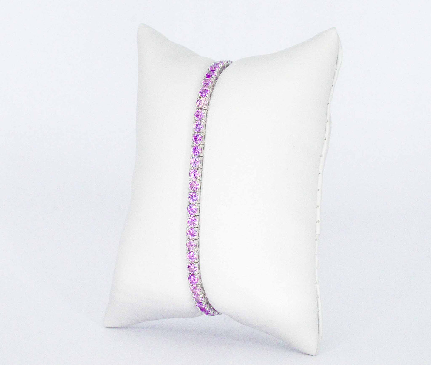 Gouden tennisarmband met 6.00 carat aan roze saffieren