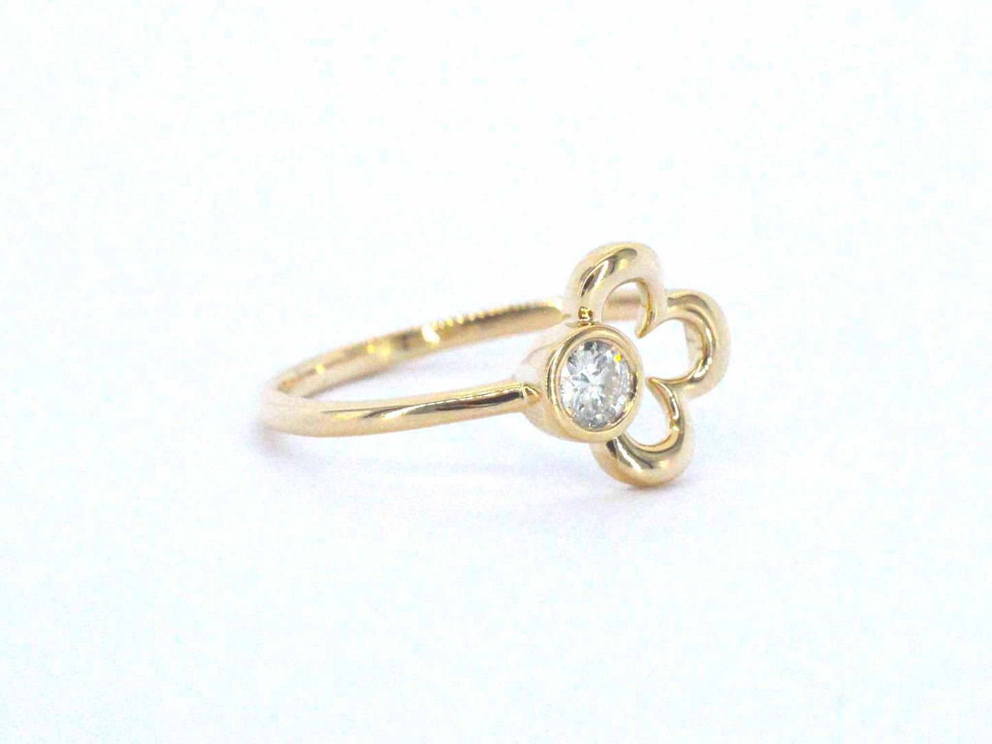 Geelgouden design ring met natuurlijke diamant