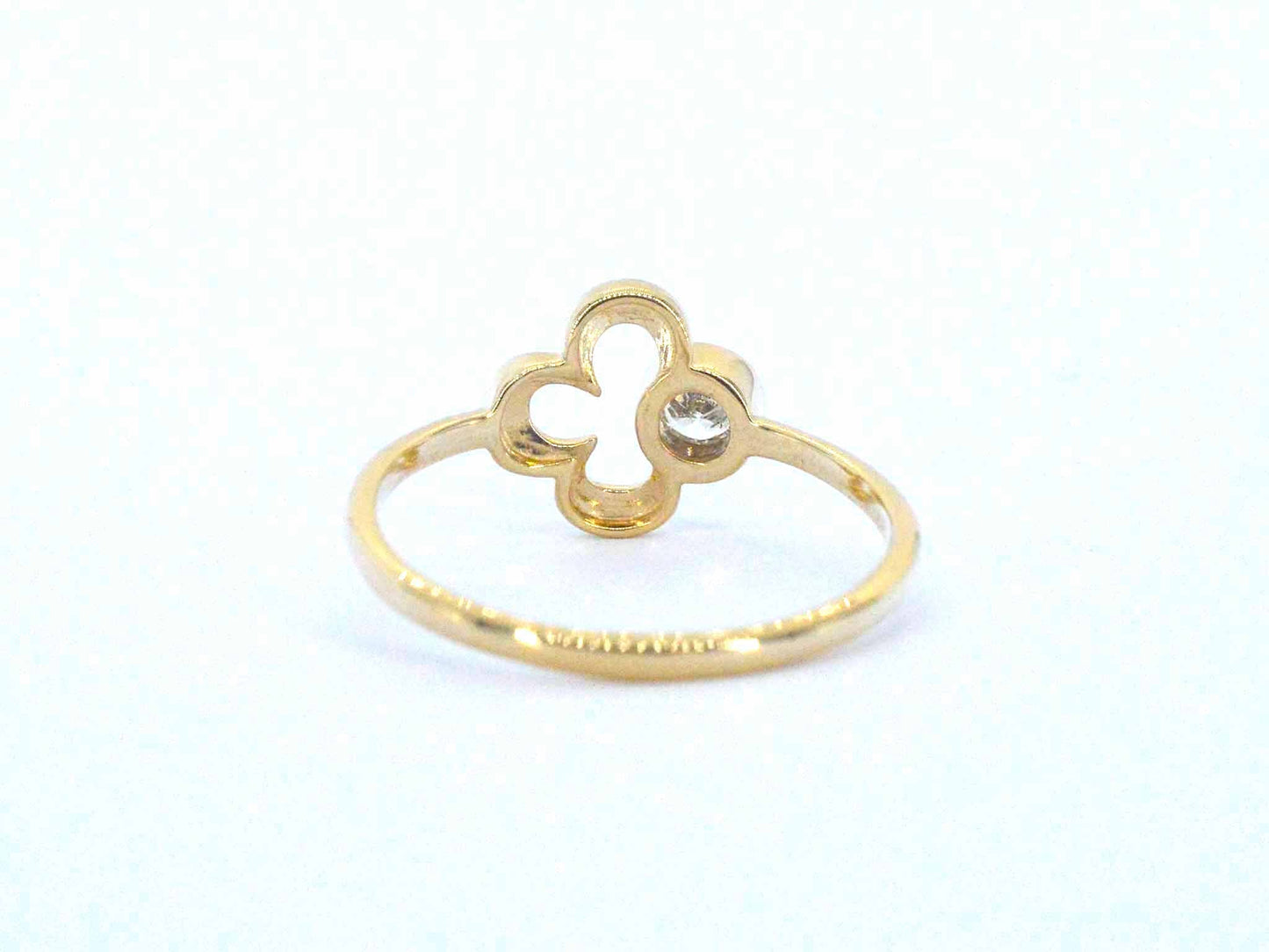 Geelgouden design ring met natuurlijke diamant