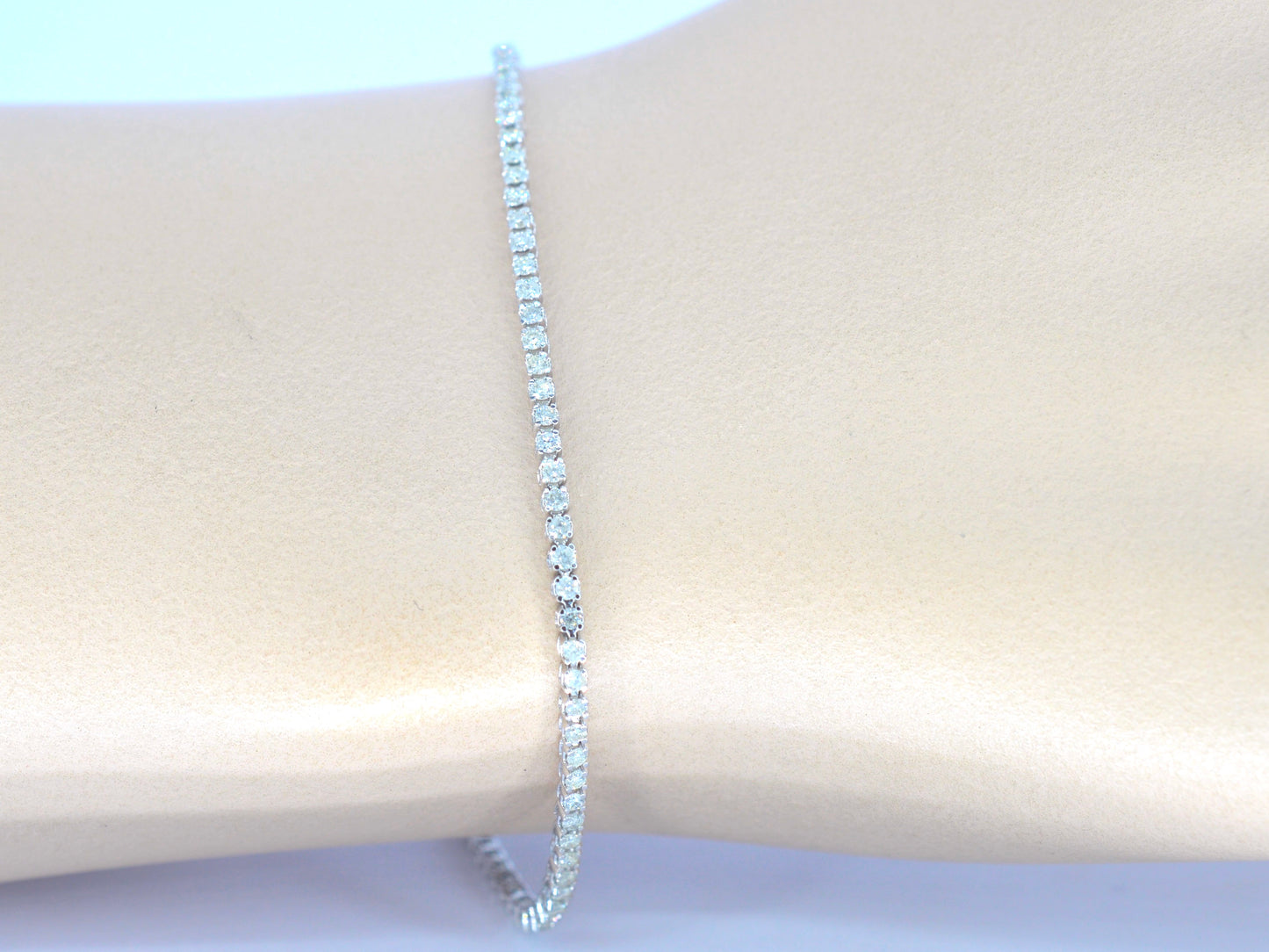 Witgouden tennisarmband met diamanten 1.00 carat
