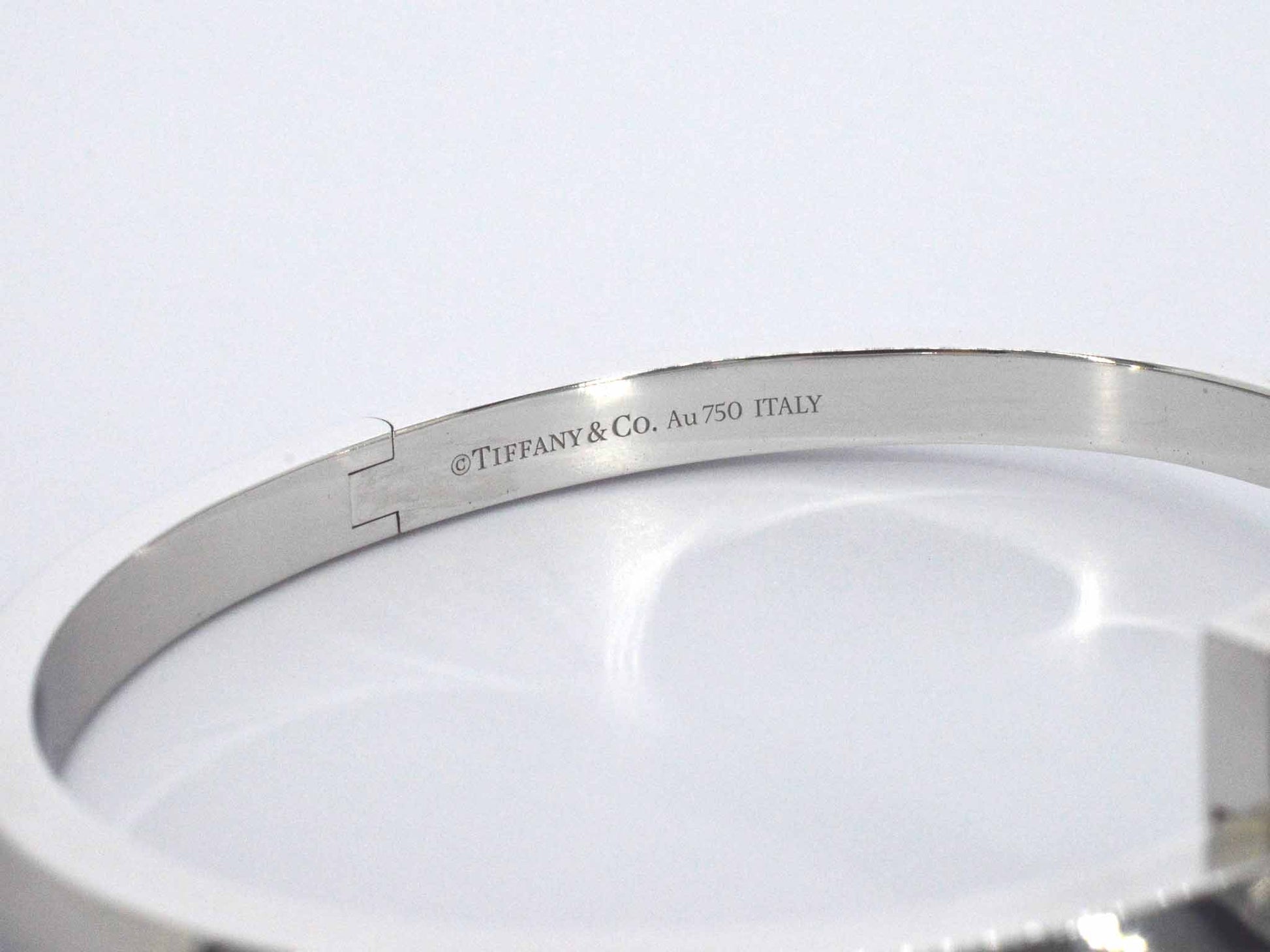 Tiffany & Co - Tiffany T witgouden armband 3120-4