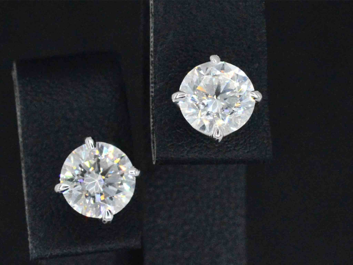 Witgouden solitair oorbellen met diamanten 3.25 carat