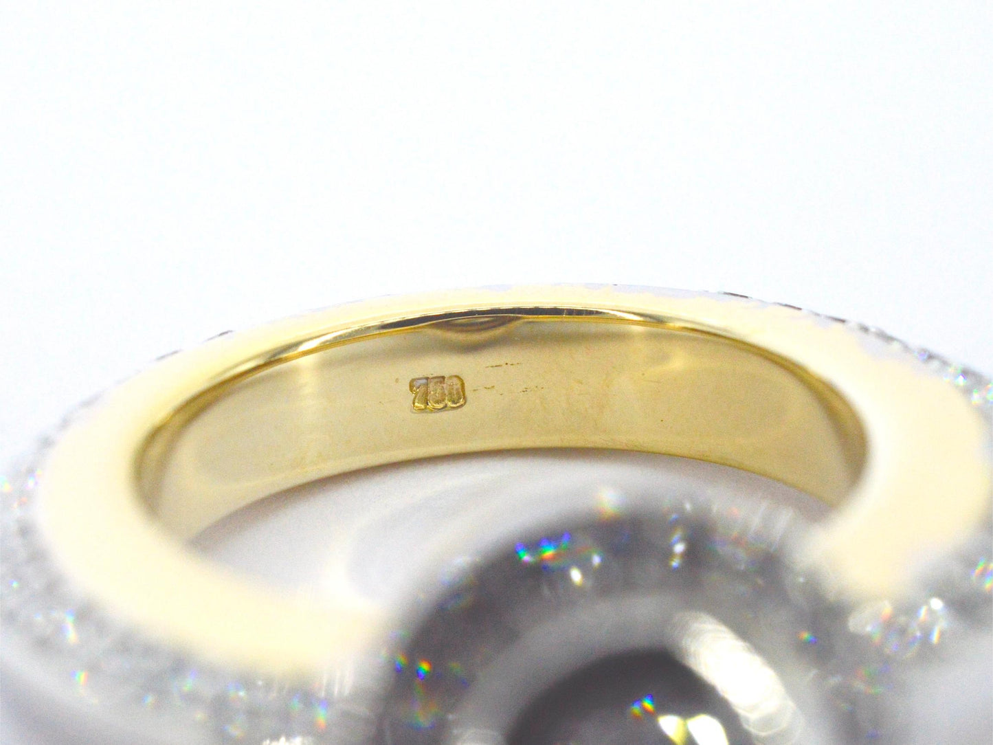 Bi-colour design ring met 100 hoge kwaliteit diamanten
