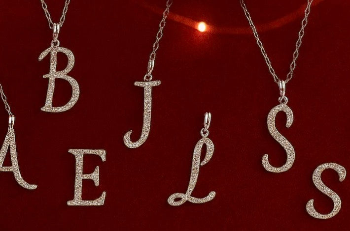 Kies je eigen hanger met letter