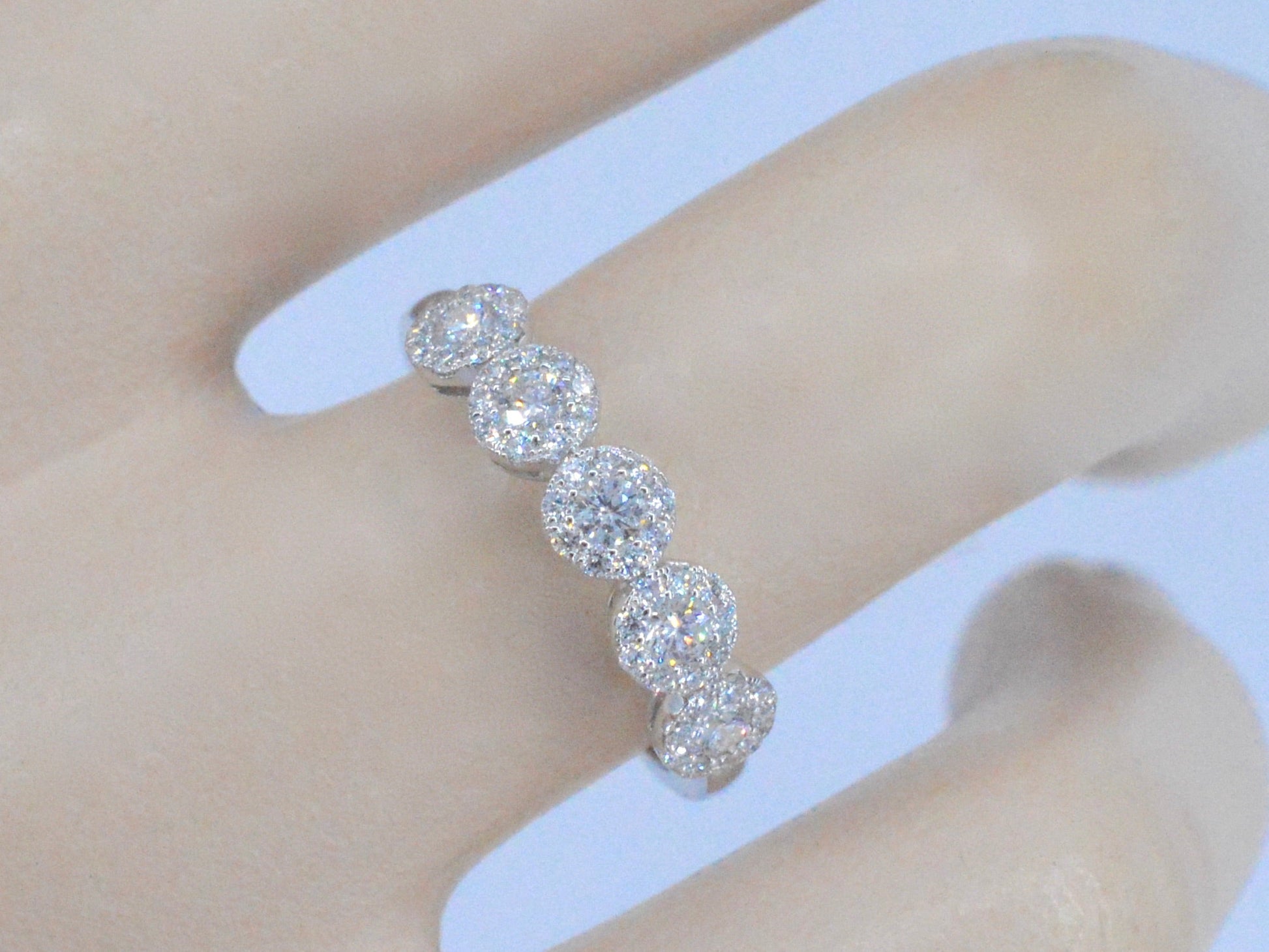 Witgouden ring met diamanten 1013-1