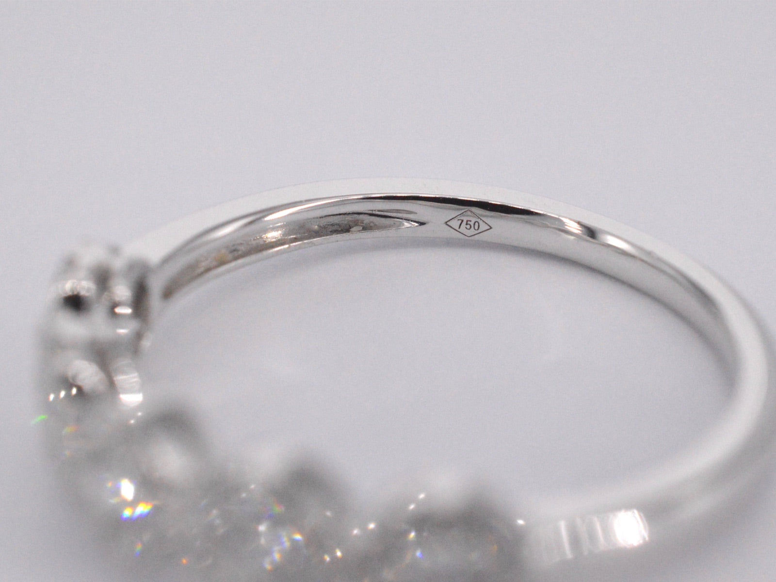 Witgouden ring met diamanten 1013-7