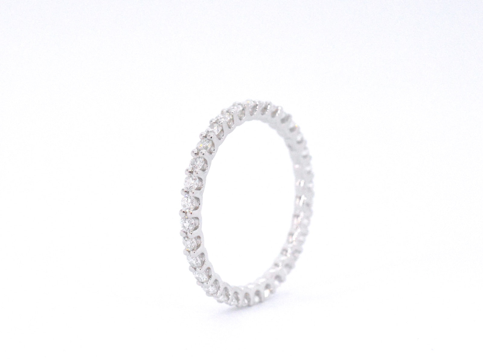 Witgouden alliance ring met briljant geslepen diamant 1040-5