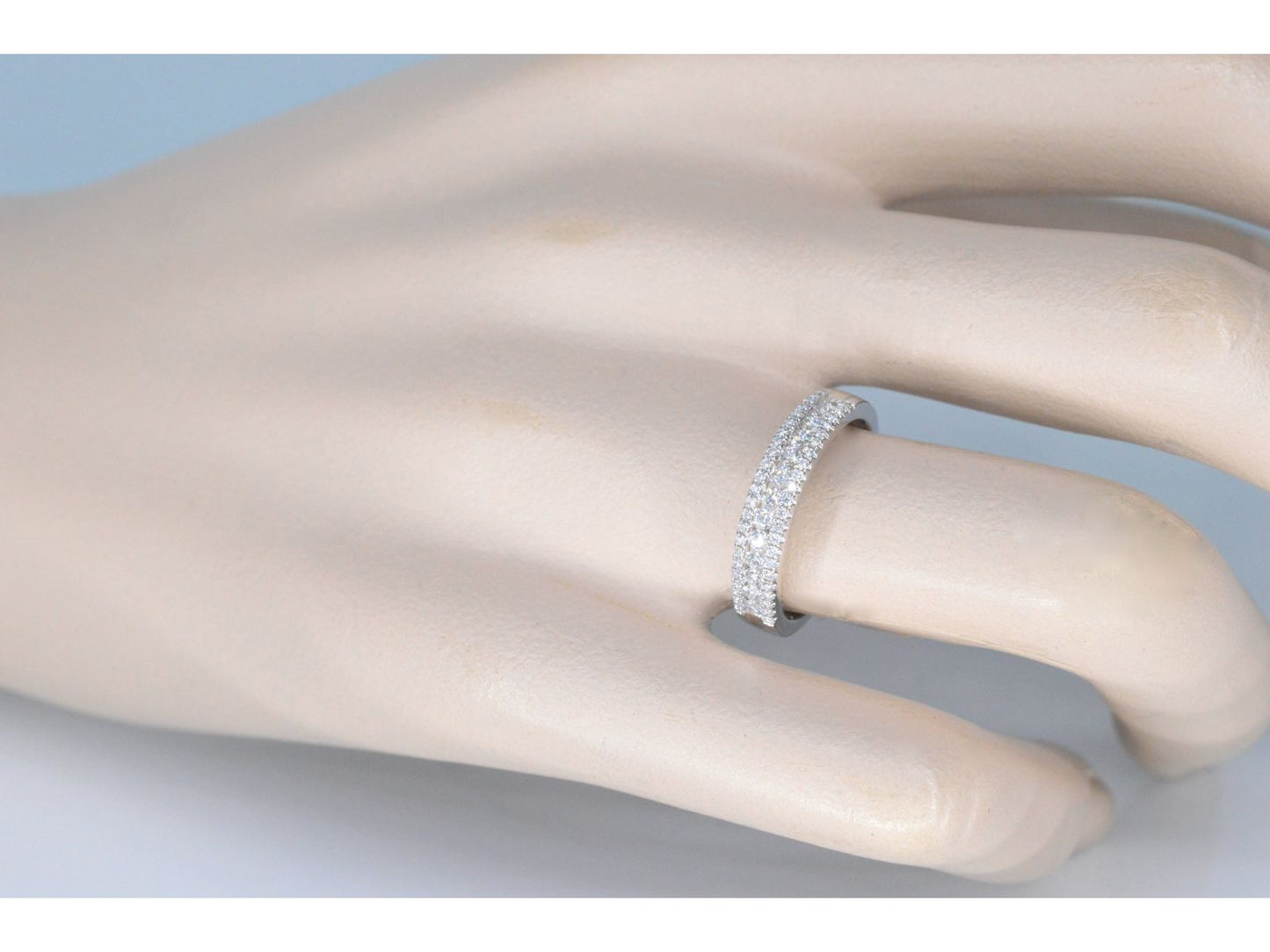 Witgouden ring met diamanten