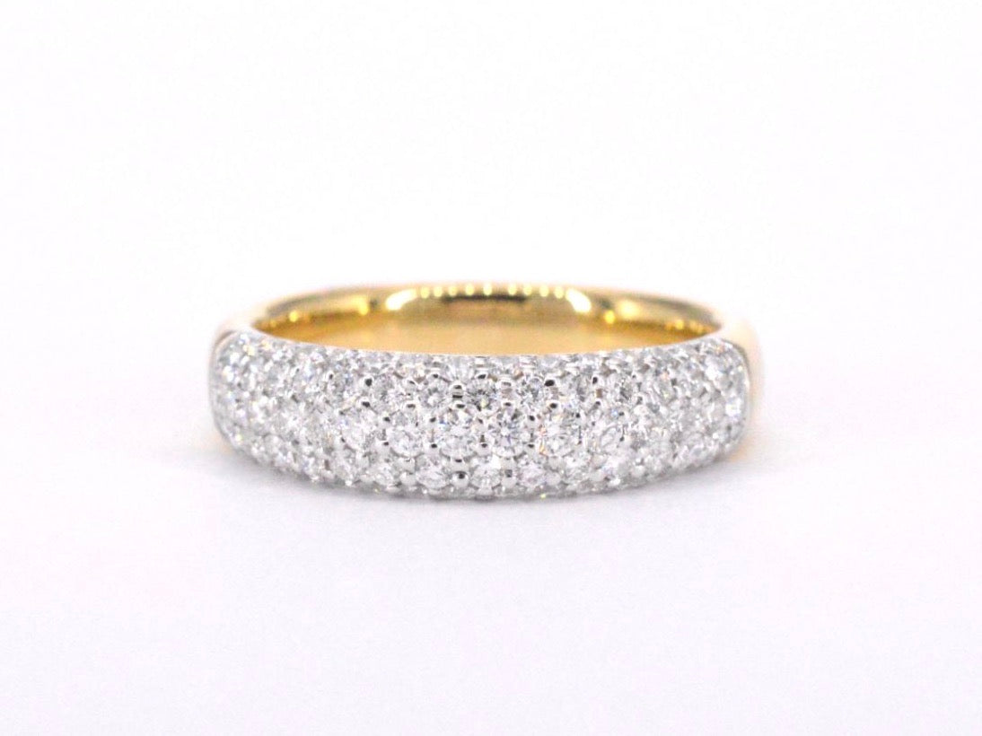 Gold pave ring with diamonds 0.90 carat
