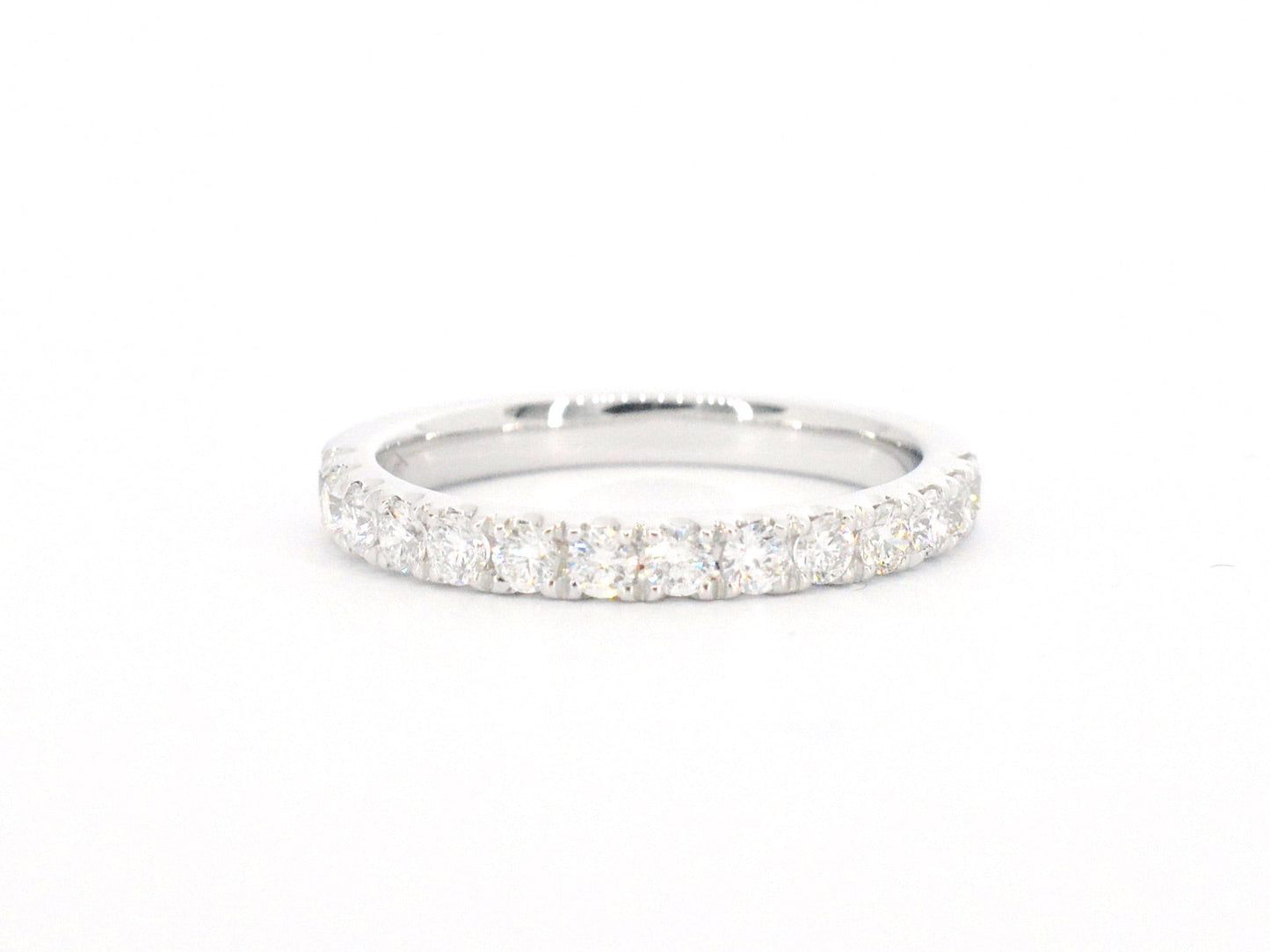 Witgouden rijring met diamanten 1077-4