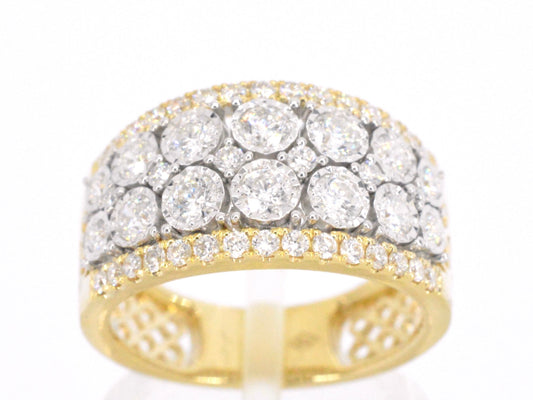 Gouden pavering met diamanten