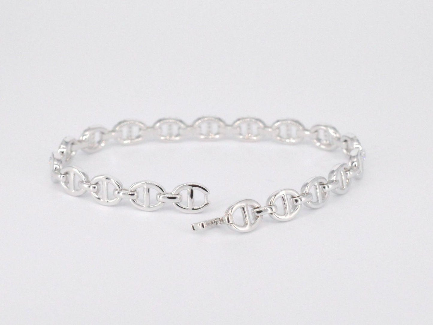 Tennisarmband met diamanten schakels met 157 diamanten