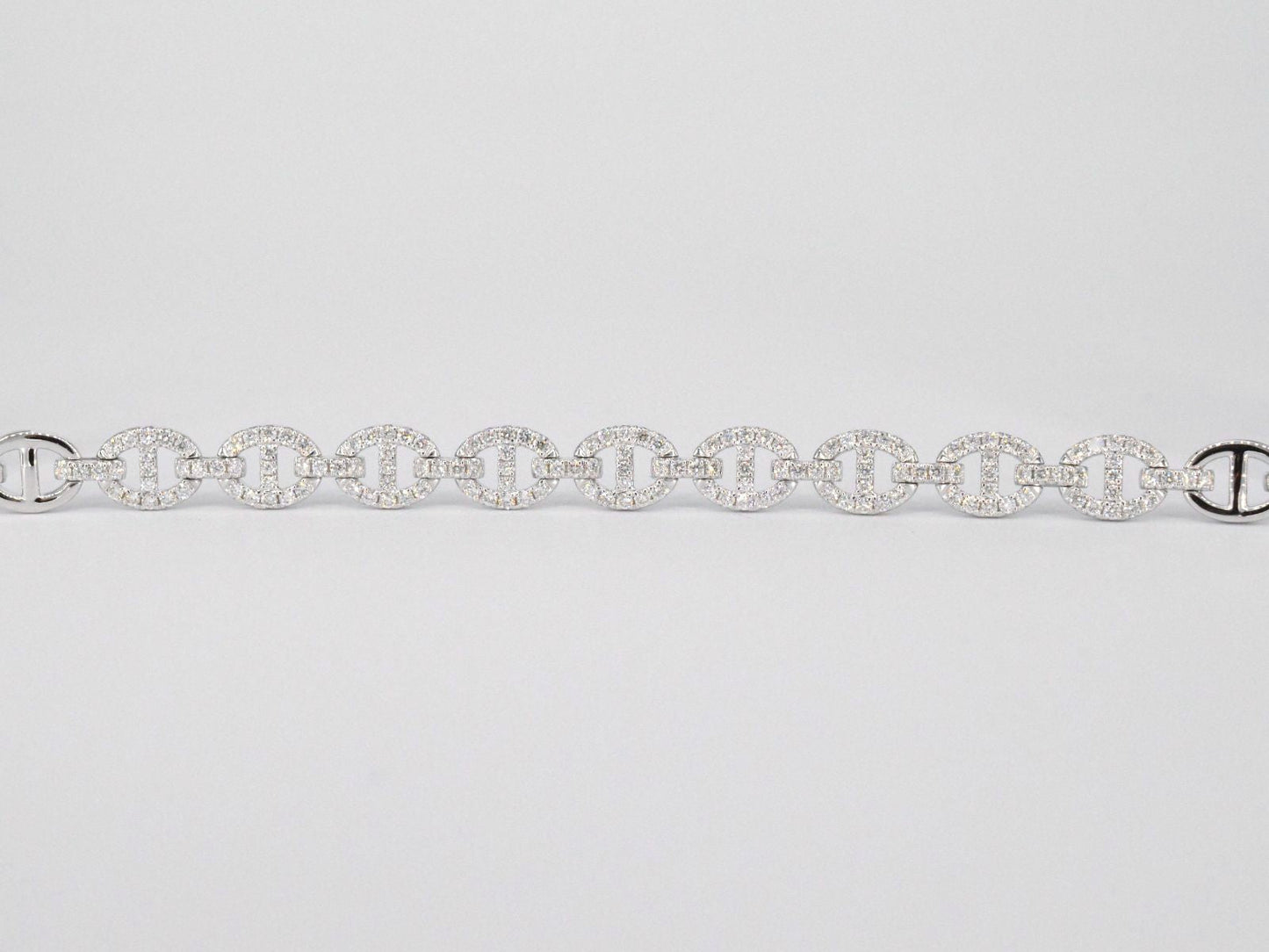 Tennisarmband met diamanten schakels met 157 diamanten