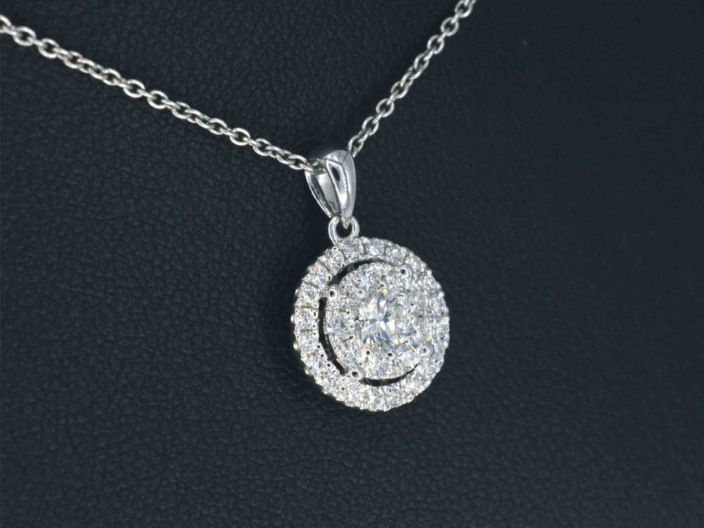 Witgouden hanger met diamanten 1118-2