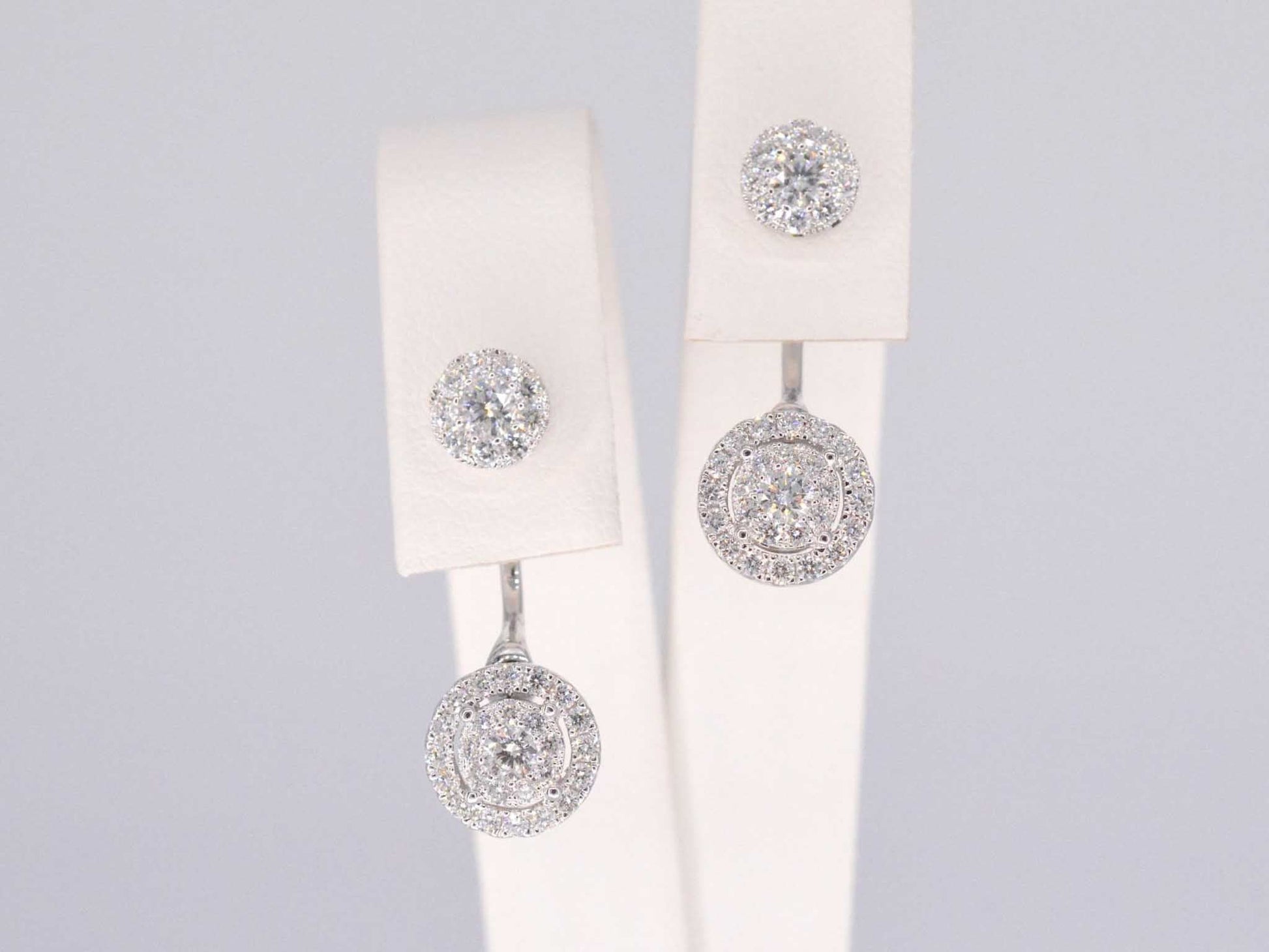 Witgouden luxe dubbele oorknoppen met diamanten